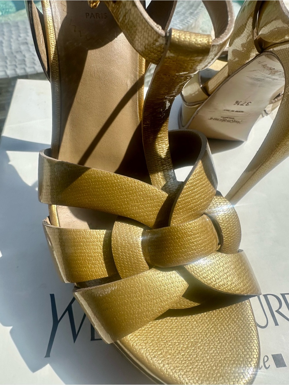 YSL Tribute 105 Sandals – Size 37.5 – Gold Patent Yak Embossed Leather - Picture 10 of 10